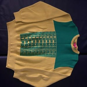 Supreme sweater